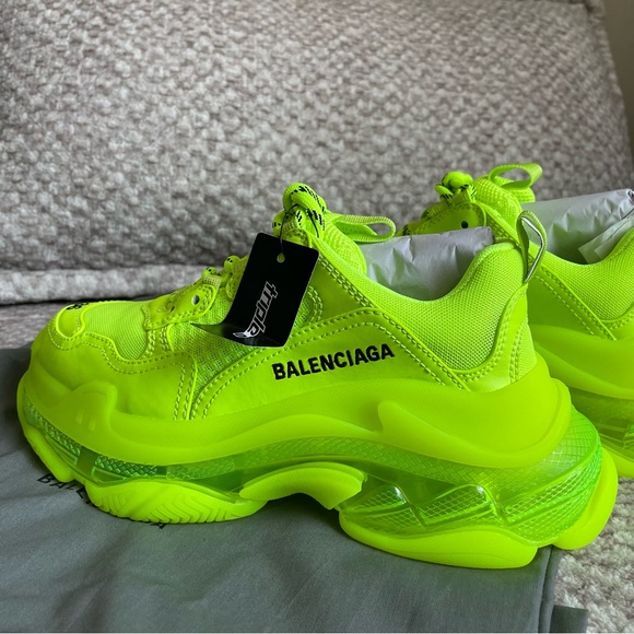 Balenciaga Triple S size 36, Authentic - Picture 2 of 4